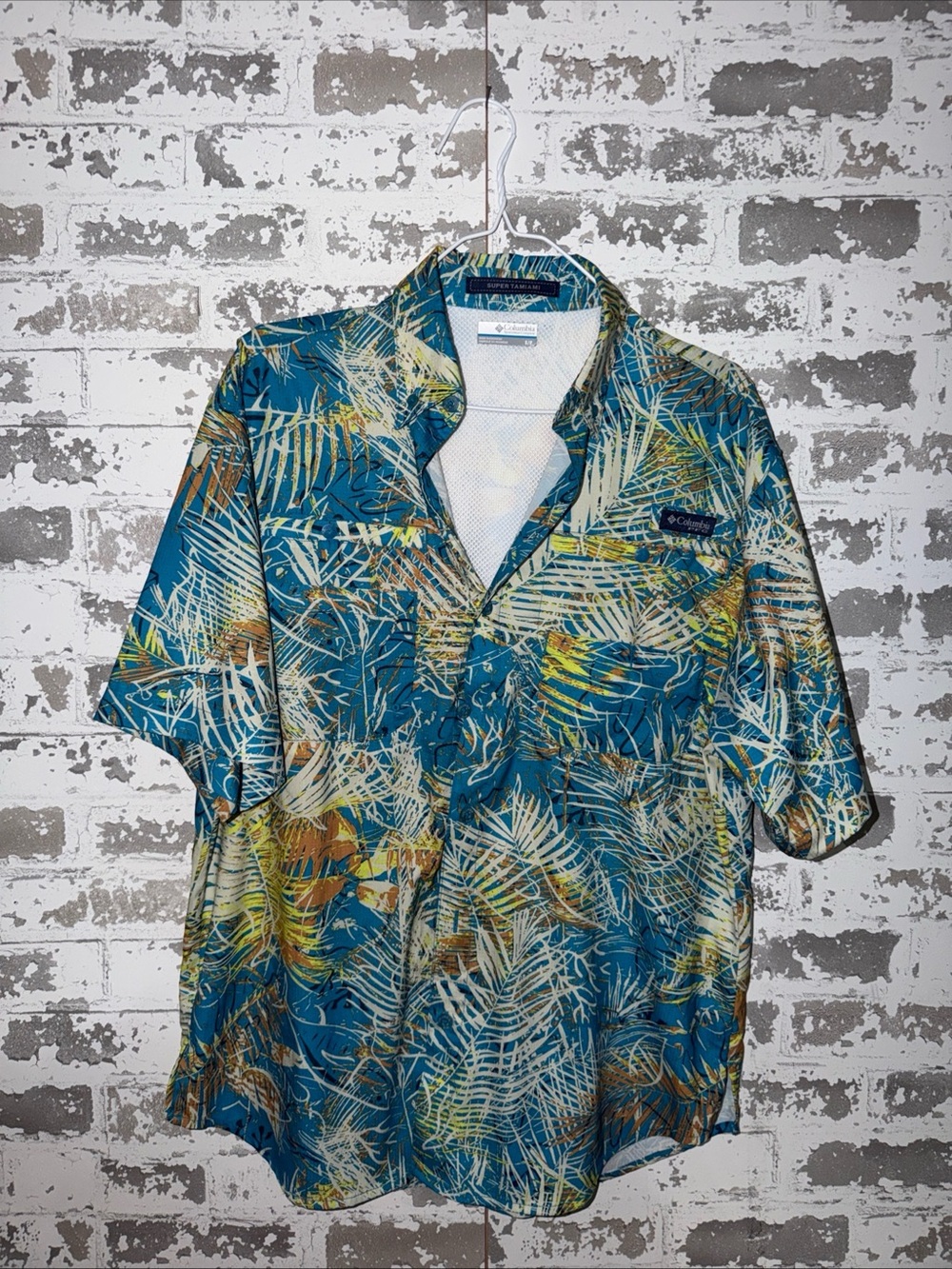 Columbia Blue Teal Tropical Print Short-Sleeve Button-Down Shirt